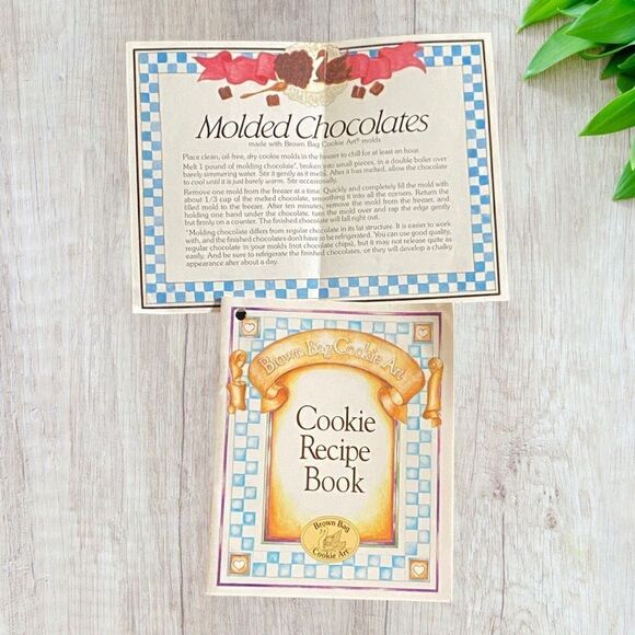 Brown Bag Cookie Art - Raggedy Ann Mold - Picture 5 of 5